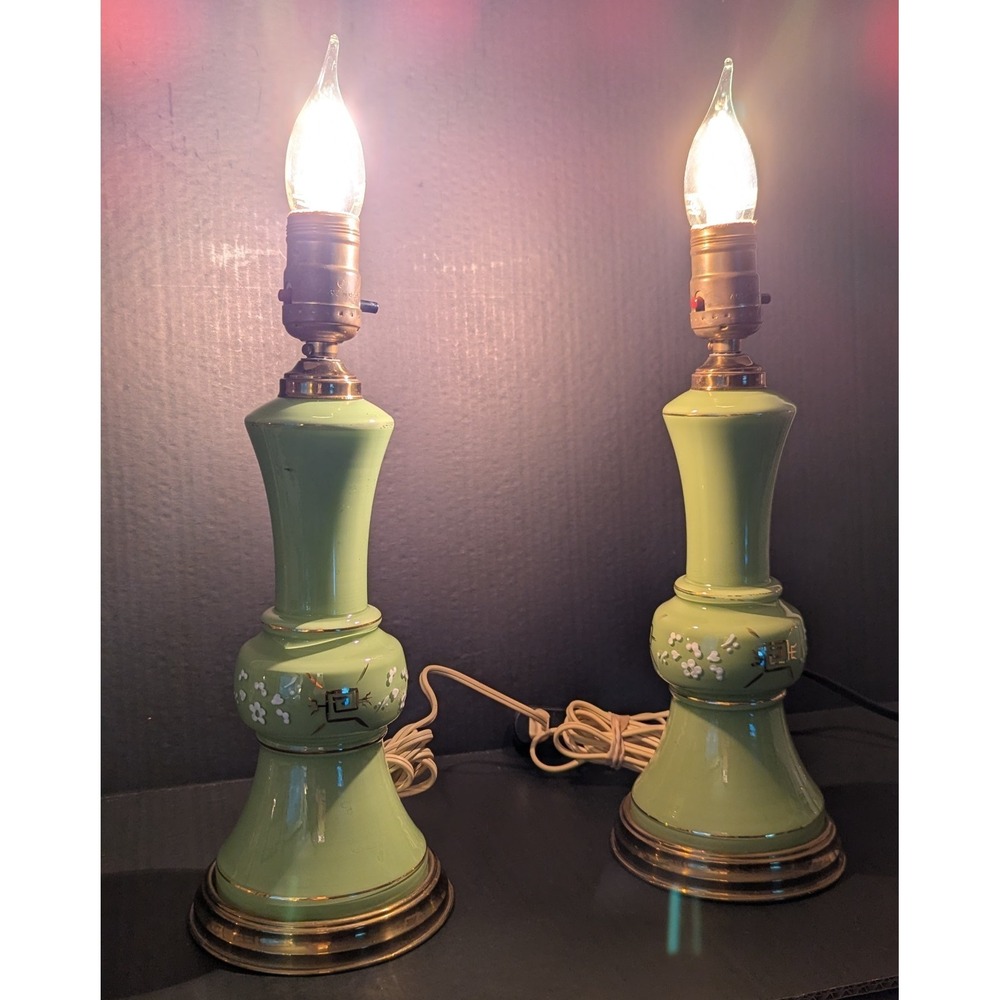 Vintage 1950's Working Pair of Hand Painted Green Glass & Brass Table Lamps - Picture 14 of 16